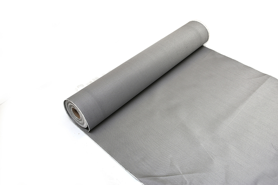 0,65mm 700 độ Dây thép không gỉ gia cố Vải sợi thủy tinh cho rèm chống cháy
