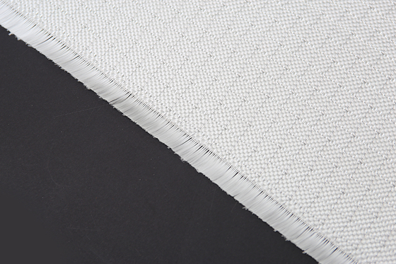 Phong cách 7628 6 Oz Vải sợi thủy tinh Silane đã hoàn thành để cán đồng